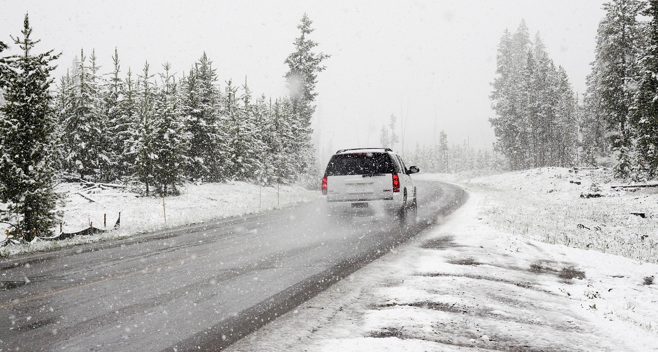 Driving in a Snowstorm? Blain’s Farm & Fleet Has You Covered with 5 Winter Driving Safety Tips